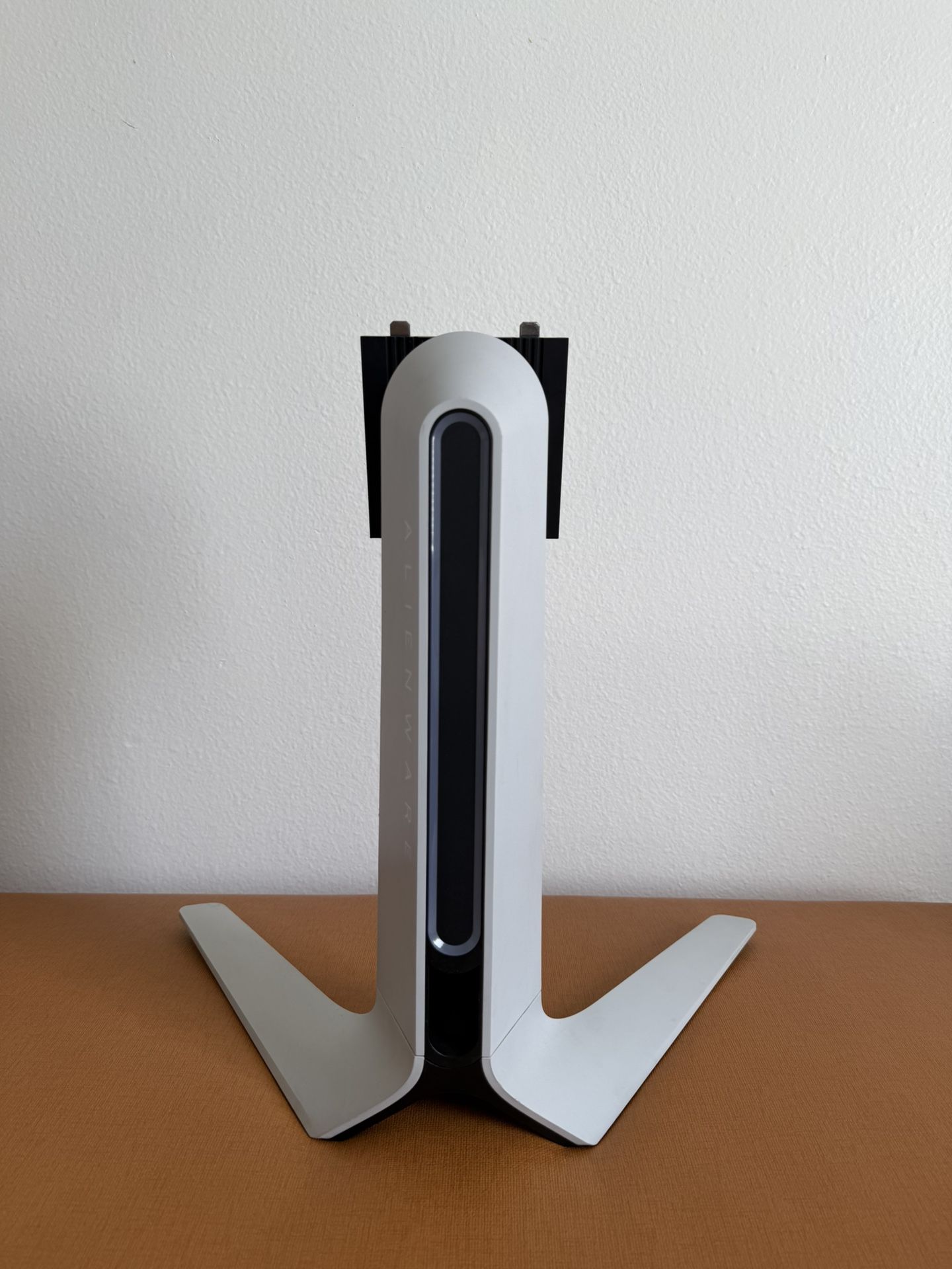 Alienware Monitor Stand