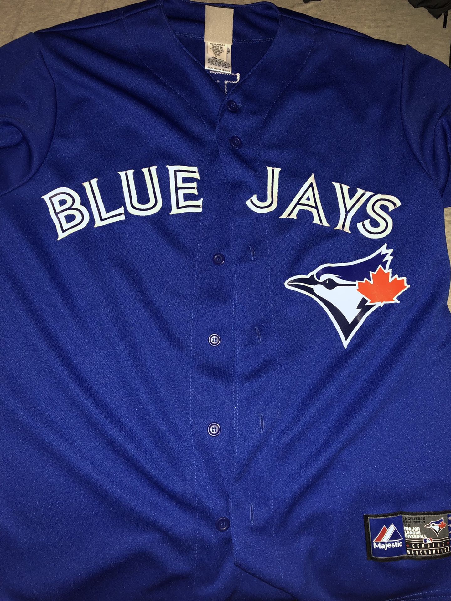 Toronto Blue Jays Jersey for Sale in Puyallup, WA - OfferUp