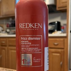 33.8 Oz REDKIN Shampoo Frizz Dismiss