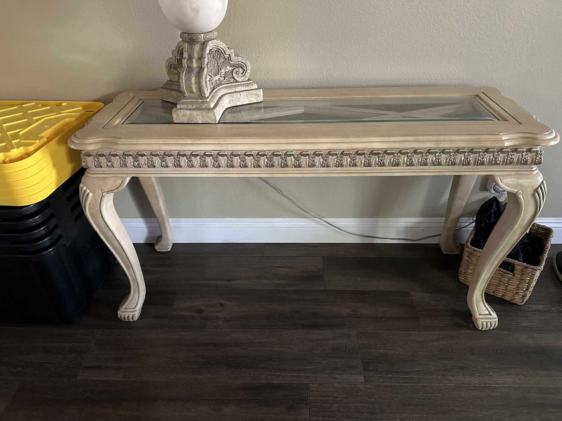 Coffee And Sofa Tables
