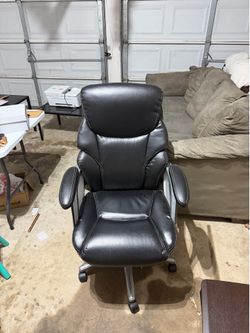 Used Serta office chair