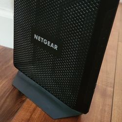 Netgear AC1900 WiFi Cable Modem Router (Model C7000v2)
