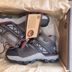  Red Wings Crosby Safety Toe Womens Shoes 
