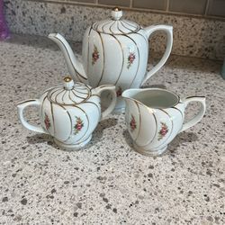 Vintage Tea Pot 