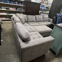 Kylie Fabric Sectional with Ottoman Gray