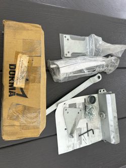 Industrial closer dorma U1500