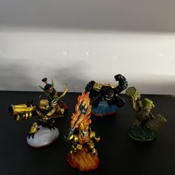 Skylanders Set with Travel Case 