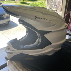 Helmet Shoei
