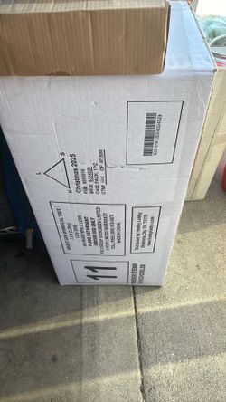 New in box never open 7 1/2 ft Grinch tree From Hobby lobby