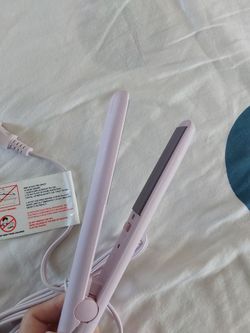 New travel iron pink