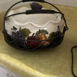 Decorative Crock Pot Serving Dish With Holder