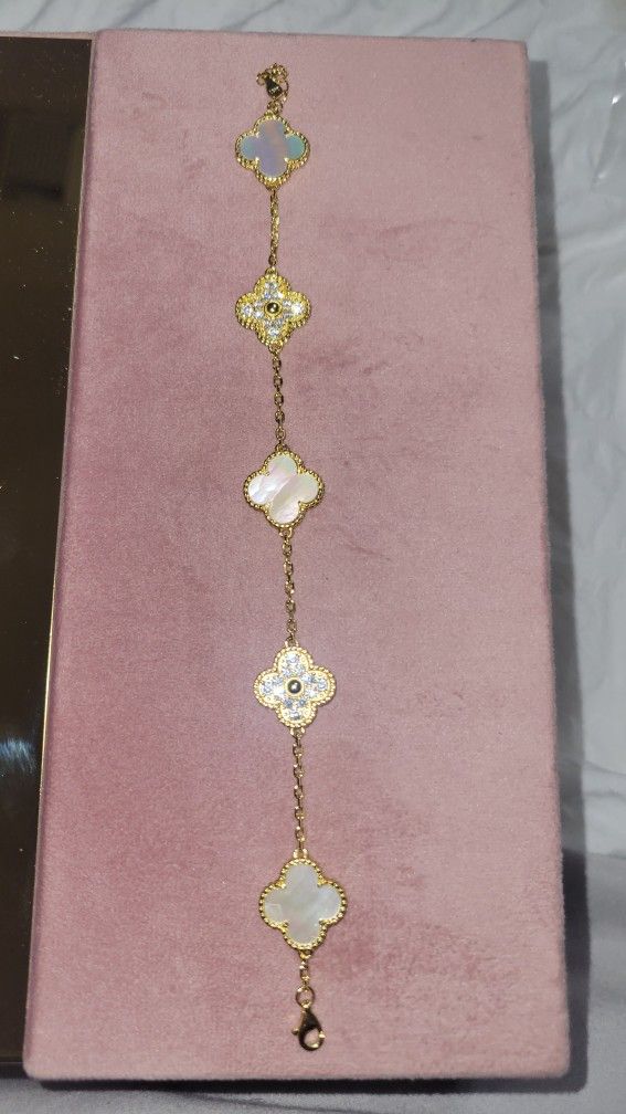 Genuine Mother of Pearl & White Sapphire Clover Bracelet