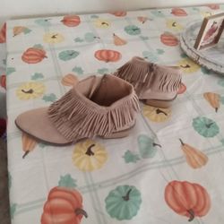 Womens Size 37 Or 6. Brand New 