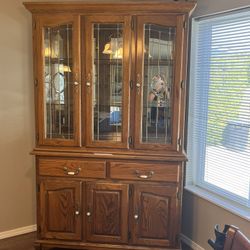 Oak Wood Hutch