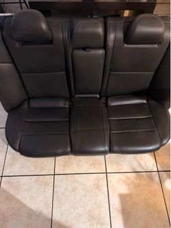 Maxima Back seat