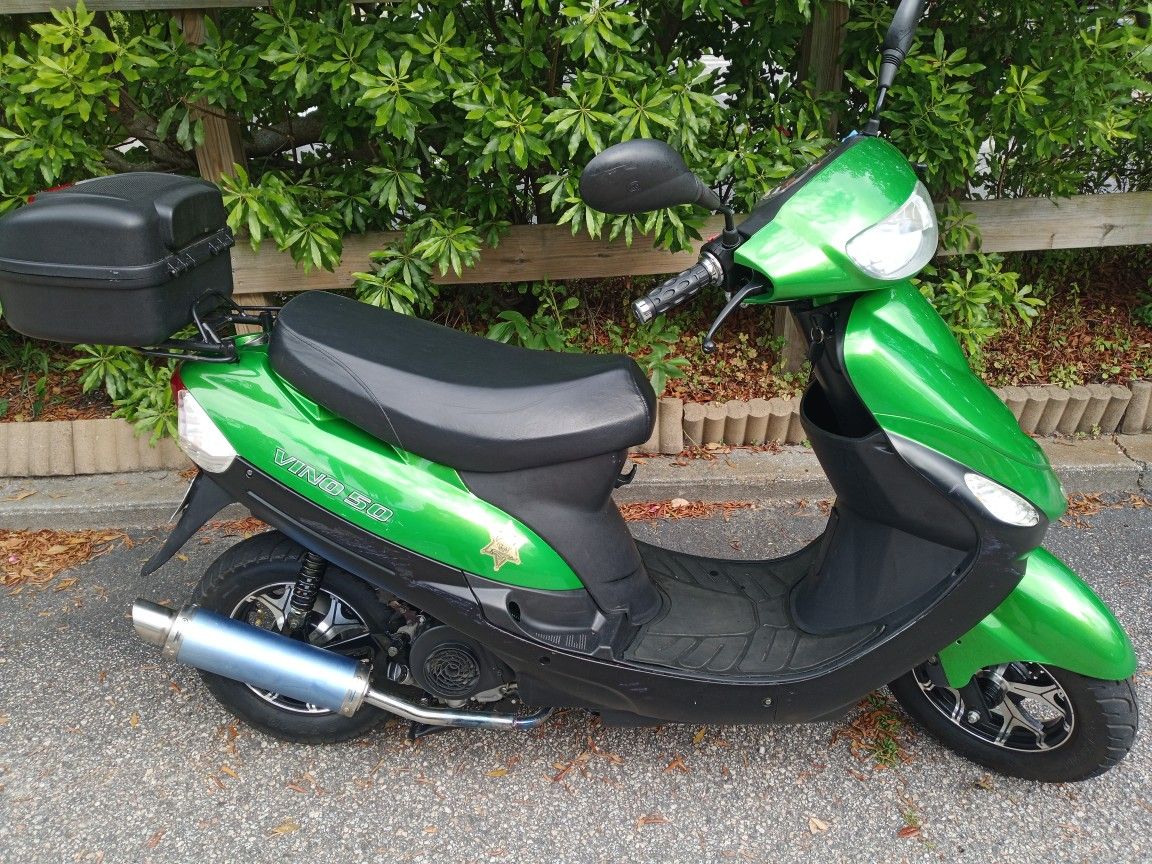 2024 Vino TaoTao Moped