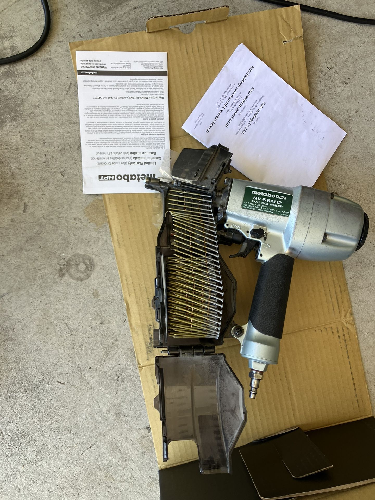 Metabo HPT 2-1/2” Siding Coil Nailer. Hardly Used Cash Only.