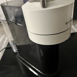 Nespresso Vertuo Machine 