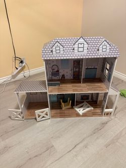 Doll house