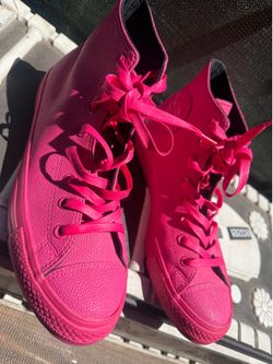 Converse shoes size 10 women