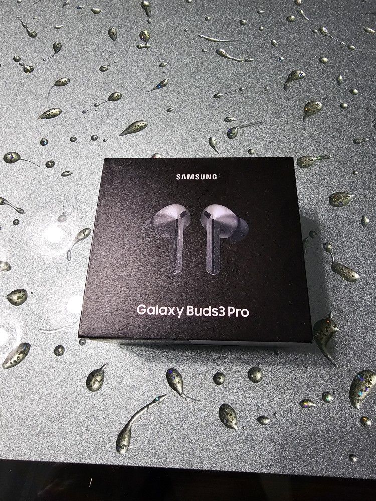 New Sealed Samsung Galaxy Buds 3 Pro