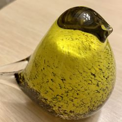 Paperweight Glass Bird Art Deco Hand Blown Beauty 