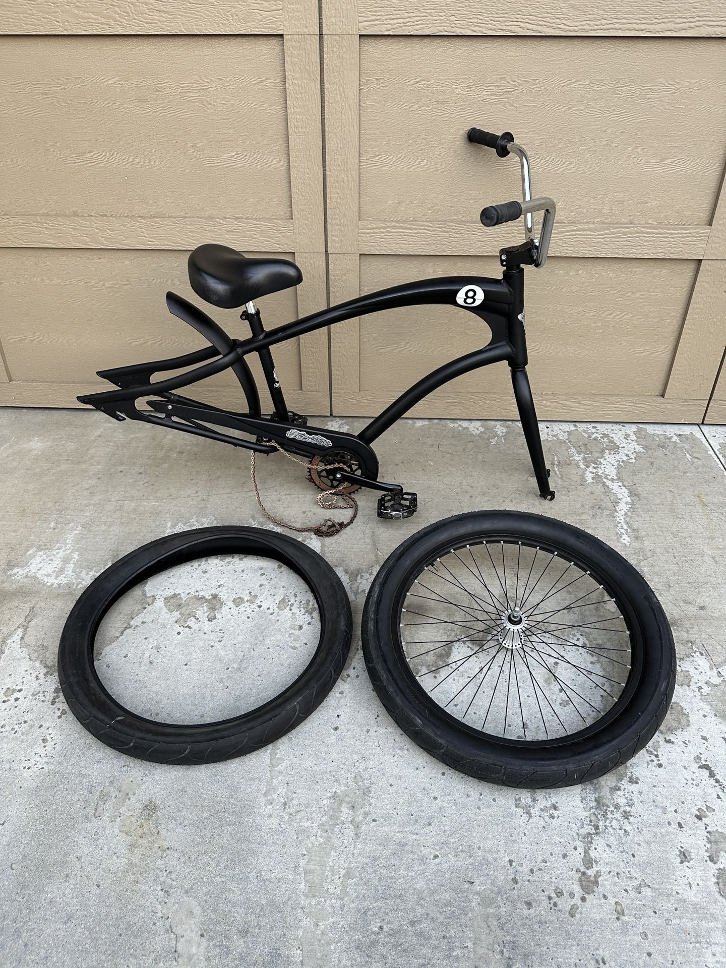 electra eight ball cruiser