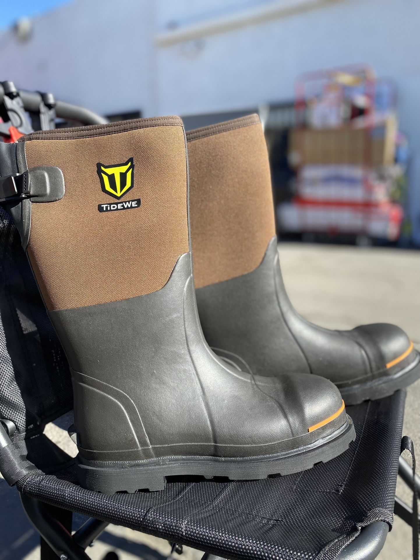 NEW TideWe Rubber Work Boots For Men-Steel Toe+Waterproof-Size 8 Brown/Black