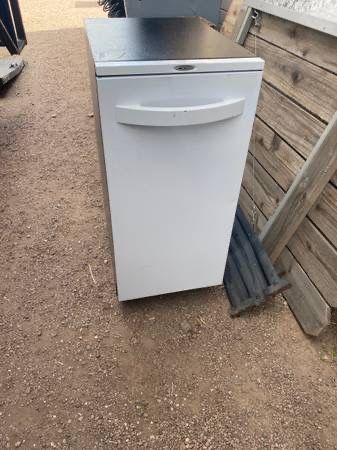 Broan Elite XE Series Fully Integrated Trash Compactor 3000 lbs.
