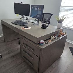 Large Office Desk