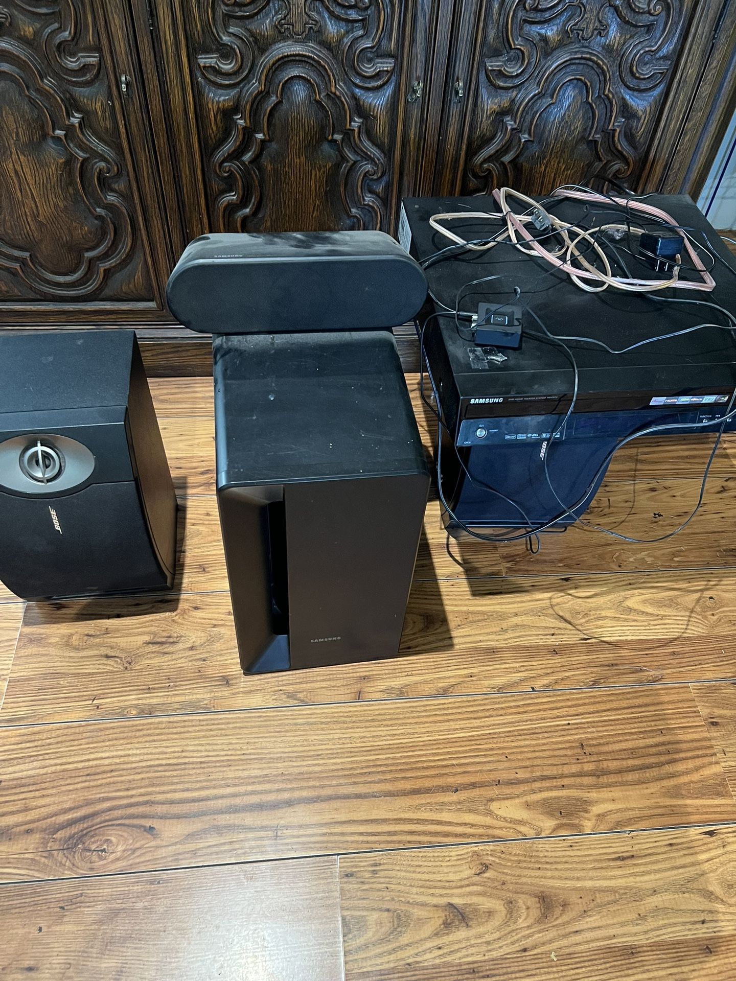 Samsung Surround Sound Speakers