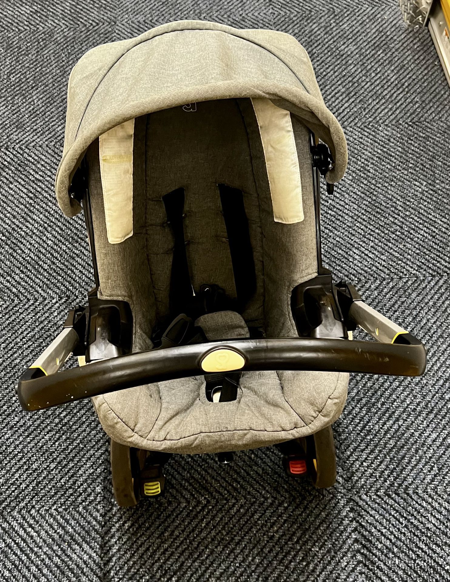 Doona Infant Car Seat/Stroller - Grey - Latch Base not included