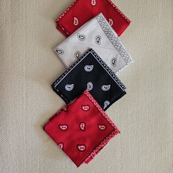 ONLY $1  NEW! RED/WHITE/BLUE BANDANAS