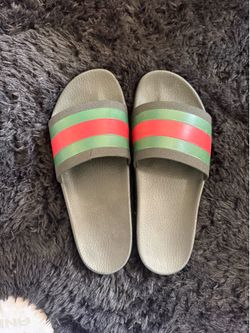 Slides size 11