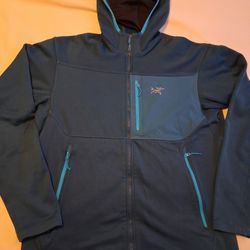 Arc'teryx Fortrez Hoodie