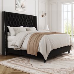 🛏️ Brand New Queen Size Upholstered Bed – Modern Luxury Style