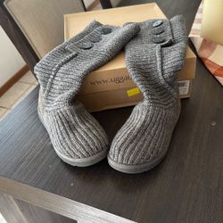 UGGS Boots!!!