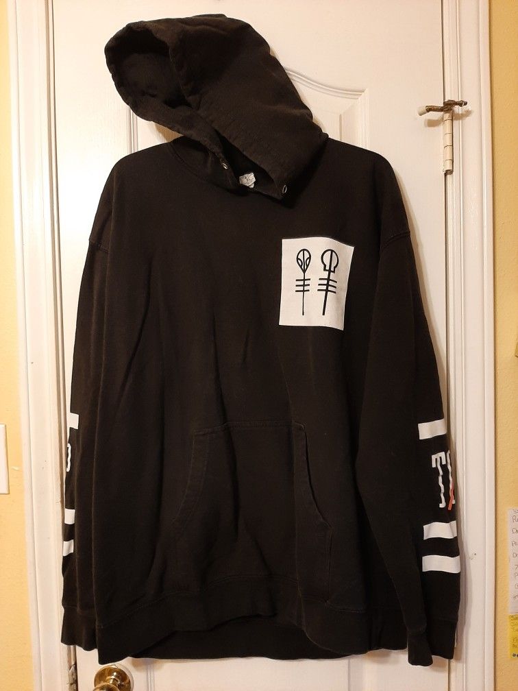 Twenty One Pilots Hoodie Sweater XL X-Large