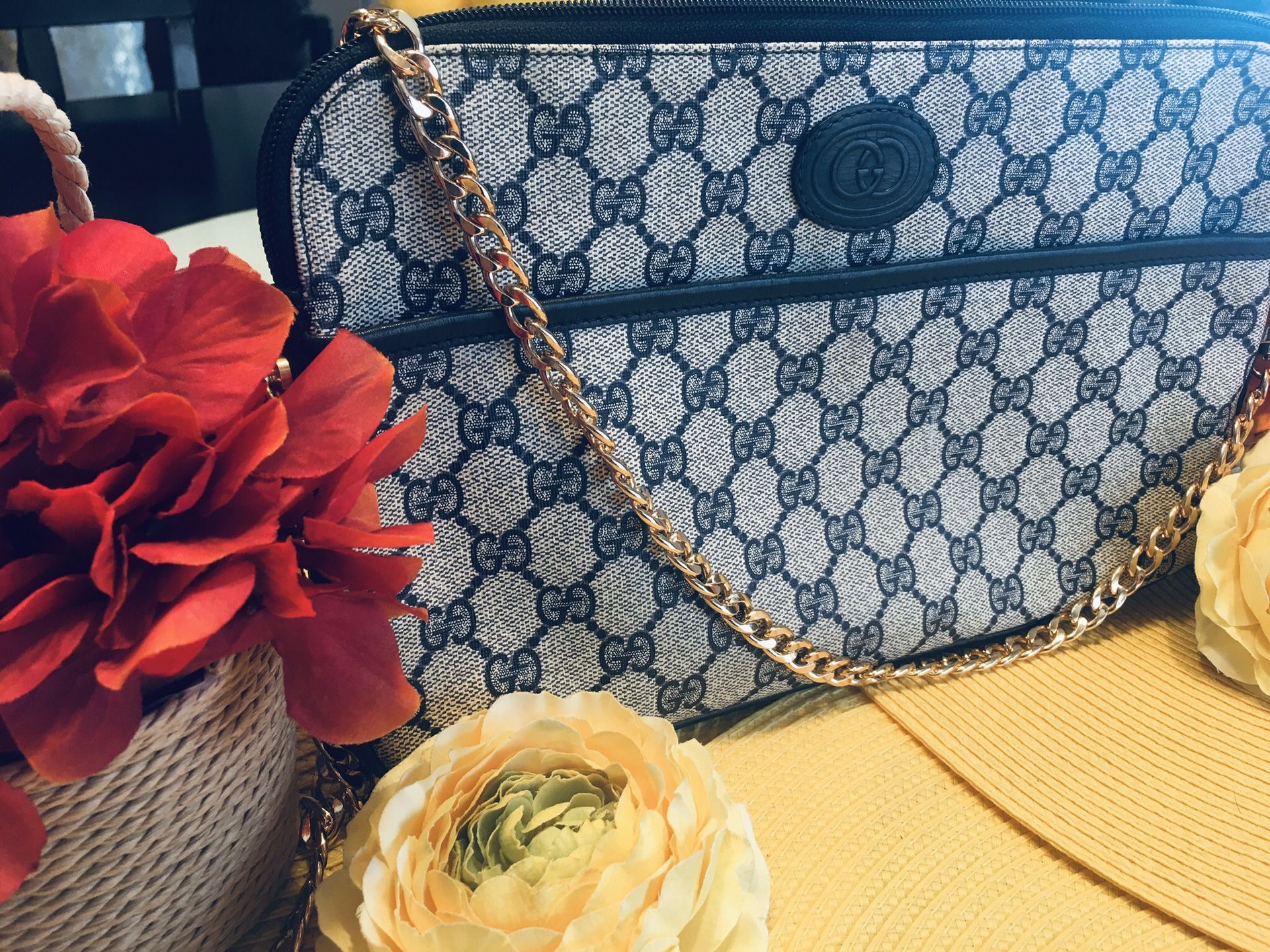 Vintage Gucci Crossbody Clutch
