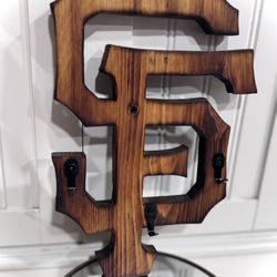 NEW (LARGE)  SF GIANTS KEY HANGER