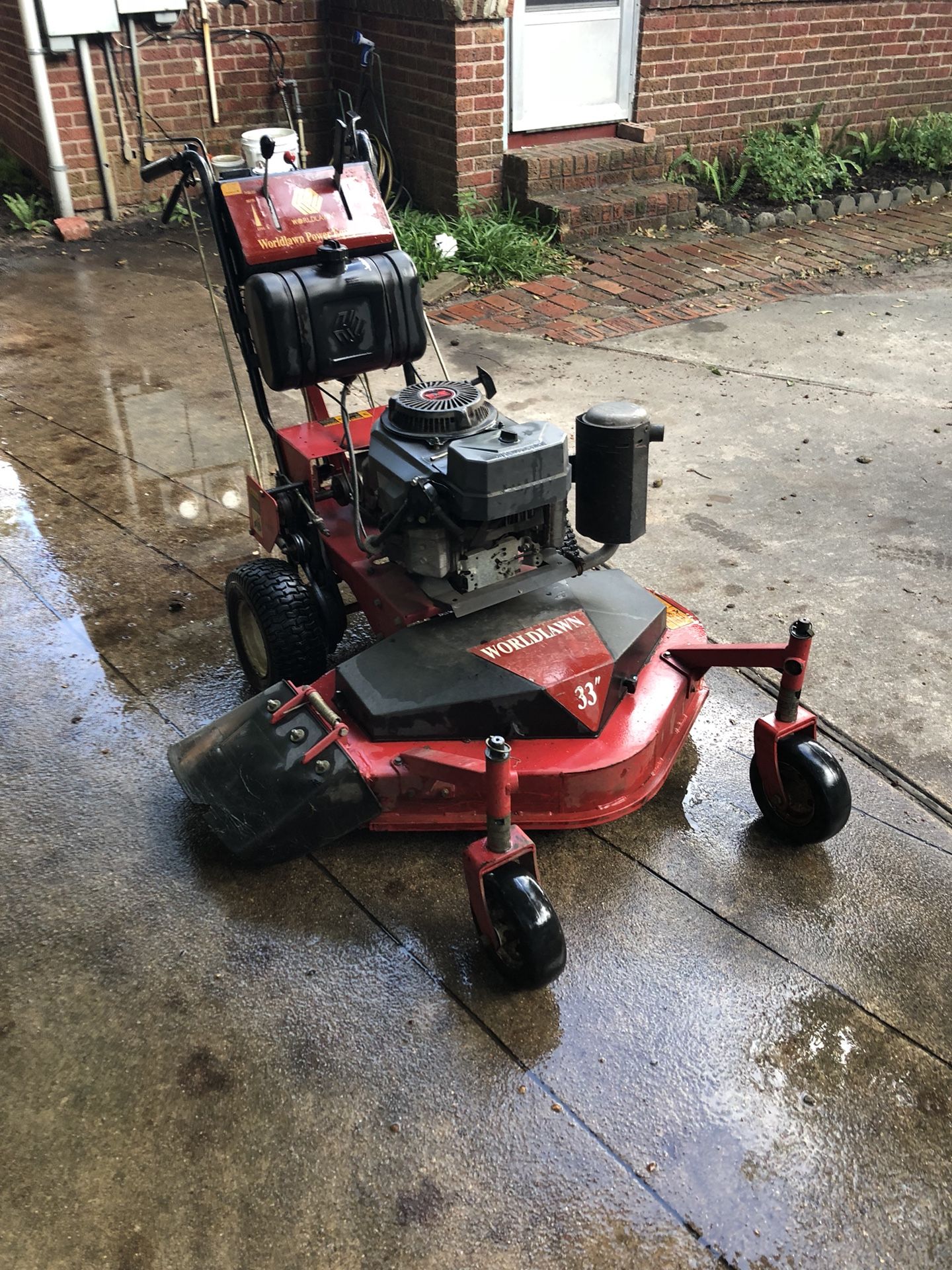 WorldLawn 33” Zero Turn Mower