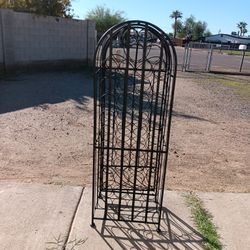 Black Metal Wine Rack 54"H 20"W 14"D 