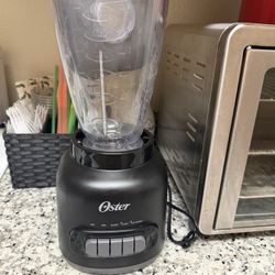 Oster Blender $25 Cash 