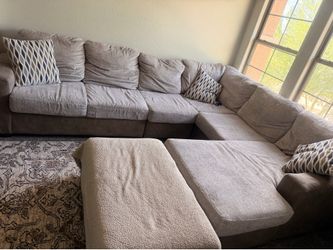 Sofa set from American furniture Warehouse