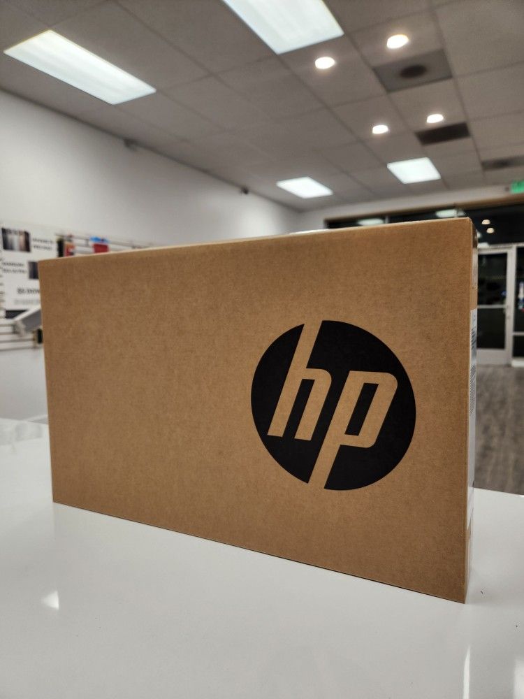 HP 15.6 FHD IPS Notebook (Intel Core i7 / 12GB / 512GB SSD)- $5 Today and Rest Later! Message us now