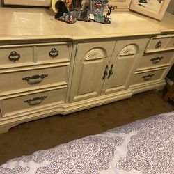 Vintage blond dresser with tri fold mirror