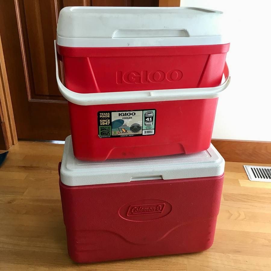 Lot of 2 Coleman and Igloo Camping Tailgating Ice Coolers