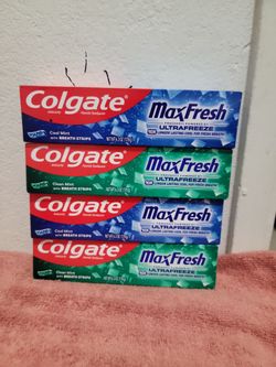 Cuatro por $10