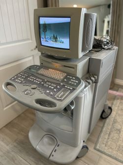 acuson Sequoia 512 Ultrasound Machine