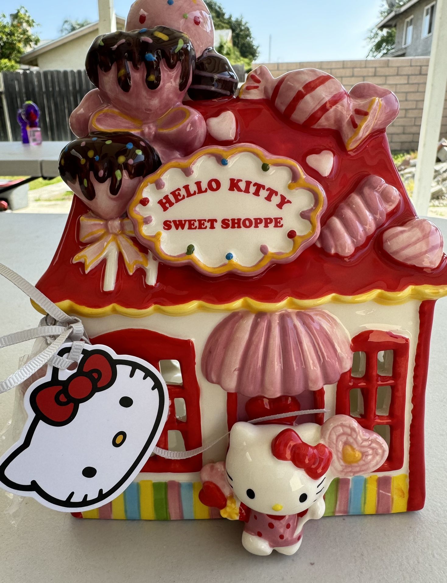 Hello Kitty Sweet Shoppe